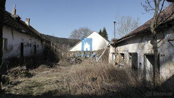 Nabízíme prodej pozemku o celkové rozloze 1199 m2 se zástavb