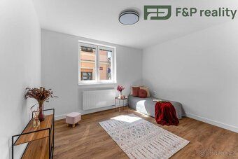 Nabízíme k prodeji bytovou jednotku o výměře 78,5 m² se skle