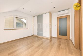 We offer for sale a very nice terraced family house in Pardubice