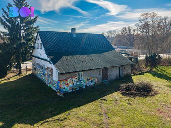 BOží místo s příběhem – dům u řeky, pár kroků od centra Haví