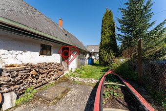 Welcome to Celne! Are you looking for a cozy cottage, or would you prefer a property for year-round living?