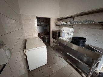 Vážení klienti, nabízíme unikátní příležitost k nákupu komer