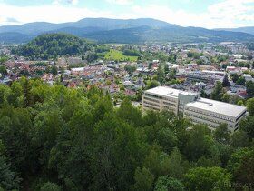 This is a commercial building plot of land measuring 406 m², which