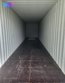 BO! Reality offers for rent up to 5 new storage containers