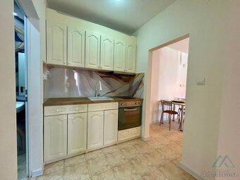 Relax Properties nabízí k prodeji prostorný apartmán se 2 lo
