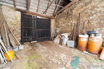 We offer for sale a rural homestead with extensive land