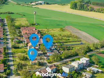 Ev.č. 100264 Vlastní garáž, předzahrádka i zahradní domek na