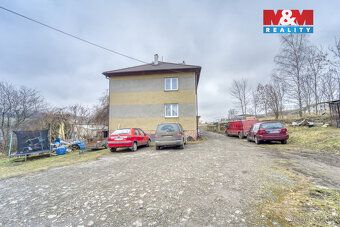 Nabízíme k prodeji cihlový dům v centru obce Staré Mitrovice