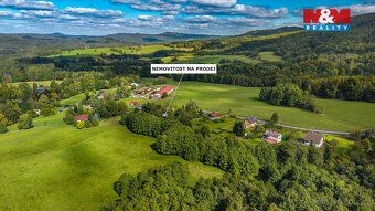 Nabízíme k prodeji samostatně stojící chalupu v klidné části