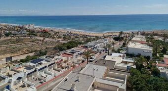 Relax Properties Real Estate Agency offers for sale a bright apartment with direct…