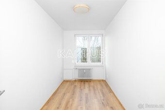 We offer for sale a modern renovated cooperative apartment of 3+1 in a quiet and sought-after…