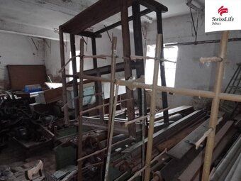 We present for sale a former agricultural facility (building without an address number and…