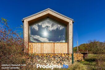 Ev.č. 100154-1 Malý dům, který dokáže velké věci. Propojuje 