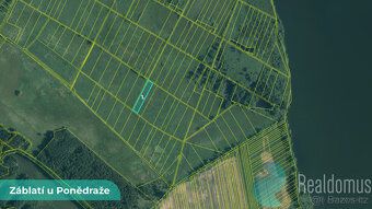 We offer for sale a co-ownership share of size ½ on land parcel No.
