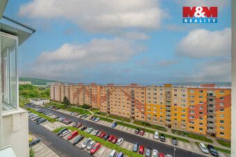 Nabízíme k prodeji prostorný a světlý byt o dispozici 3+1 s 