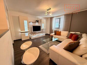 Byt o dispozici 2+1 s užitnou plochou 53 m² na ulici Janačko