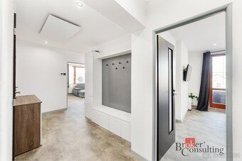 Prodej, byty/3+kk, 82 m2, 26741 Kublov, Beroun [ID 82889]
Hl