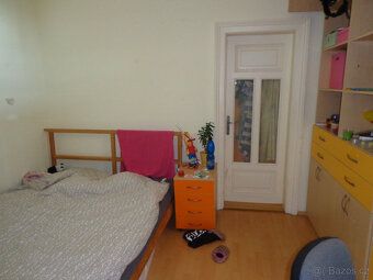 K dlouhodobému podnájmu nabízíme prostorný byt 3+kk v žádané