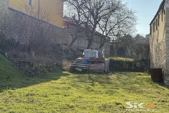 Nabízíme k prodeji stodolu s projektem přestavby a vydaným s