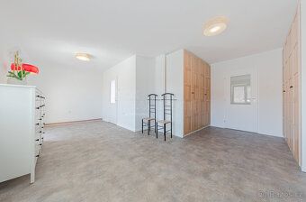 Looking for a home where comfort meets absolute peace of nature?
