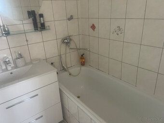 PRODÁM prostorný světlý BYT 2+1 s balkonem, v Mor. Budějovic
