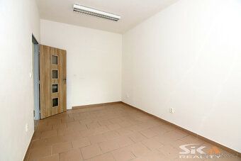 We offer for long-term rent commercial spaces located close to city center suitable for any…