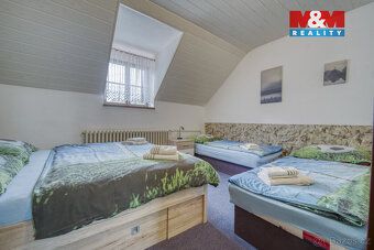 We offer for sale an apartment house in attractive location