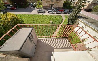 Pronájem pěkného, zařízeného bytu 2+1 o výměře 51,6 m² + bal