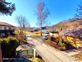 We offer for sale a detached family house 3 + 1 with garden