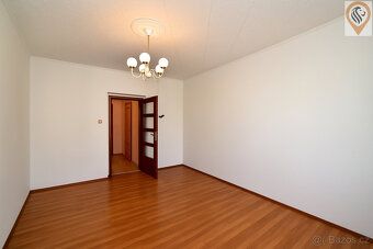 Looking for spacious living connected with business opportunities?