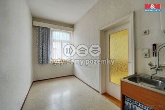 I am selling a house in Germany in the town of Falkenstein 100 meters from the city center…