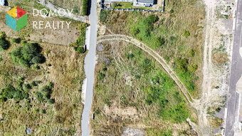For sale fully serviced building plot of 800 m² with view