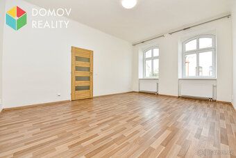 Nabízíme k pronájmu nový, slunný, cihlový byt 1+1, 40 m2, na