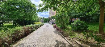 Looking for sunlit apartment with terrace offering beautiful sunsets?