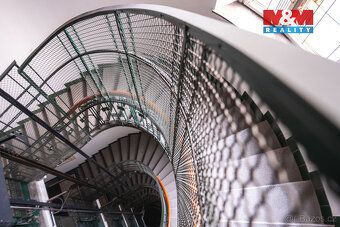 Nabízíme k pronájmu útulný byt 1+kk v prestižní lokalitě Jos