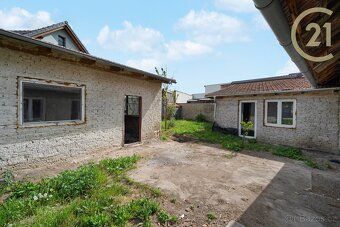 We offer for sale a family house in the village of Žatčany, which is intended for complete…
