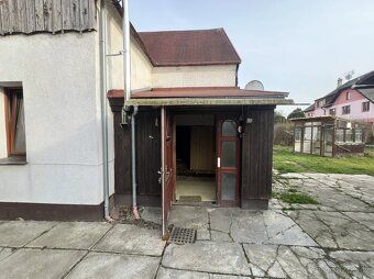 For sale house in Starý Jiříkov with large space and customization options