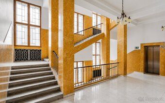 Оренда офісу площею 23 м² в центрі Праги - БЕЗ КОМІСІЇ!
📍 Прага