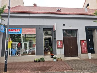 Looking for a place to do business in Pardubice?