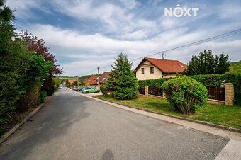 Looking for a home where you wake up every morning to silence or birdsong?