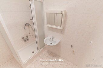 Nabízím k prodeji prostorné a světlé 2+kk s balkonem, které 