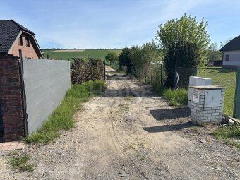 Ref. No. 01656 We offer for sale an attractive building plot of
