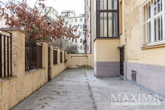 For long-term rent we offer you cleverly designed 1BR apartment