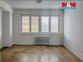 Nabízíme prostorný byt 3+1 s balkonem o celkové ploše 62 m² 