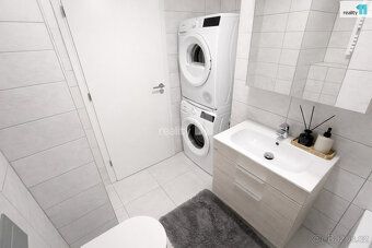 Exclusively offering for long-term rent a stylish two-room apartment of 49 m² located on the…
