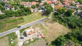 I am offering for sale an excellent and interestingly located plot of land with issued…