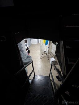 Nabízím přenechání pronájmu plně vybaveného barbershopu za o