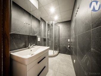 V samém srdci Prachatic, v Pivovarské ulici, máme k prodeji 