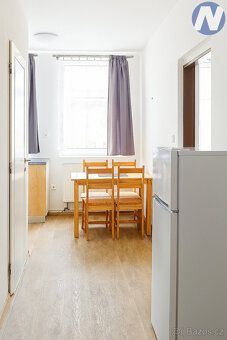 Nabízím pronájem bytu o dispozici 1+1 a výměre 39 m2 v 1. pa