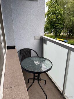 Nabízím k dlouhodobému pronájmu prostorný byt 1+1 s balkonem
